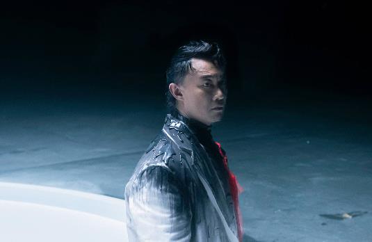 Eason陈奕迅全新单曲《人啊人》Mv上线，超震撼画面，剖析人性真相